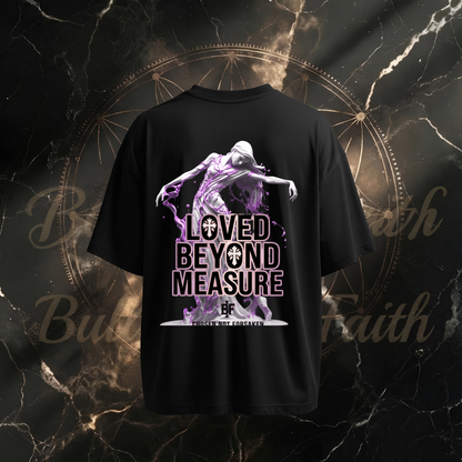Loved Beyond Measure Chosen Not Forsaken Oversized Shirt Black – dramatischer Rückenprint