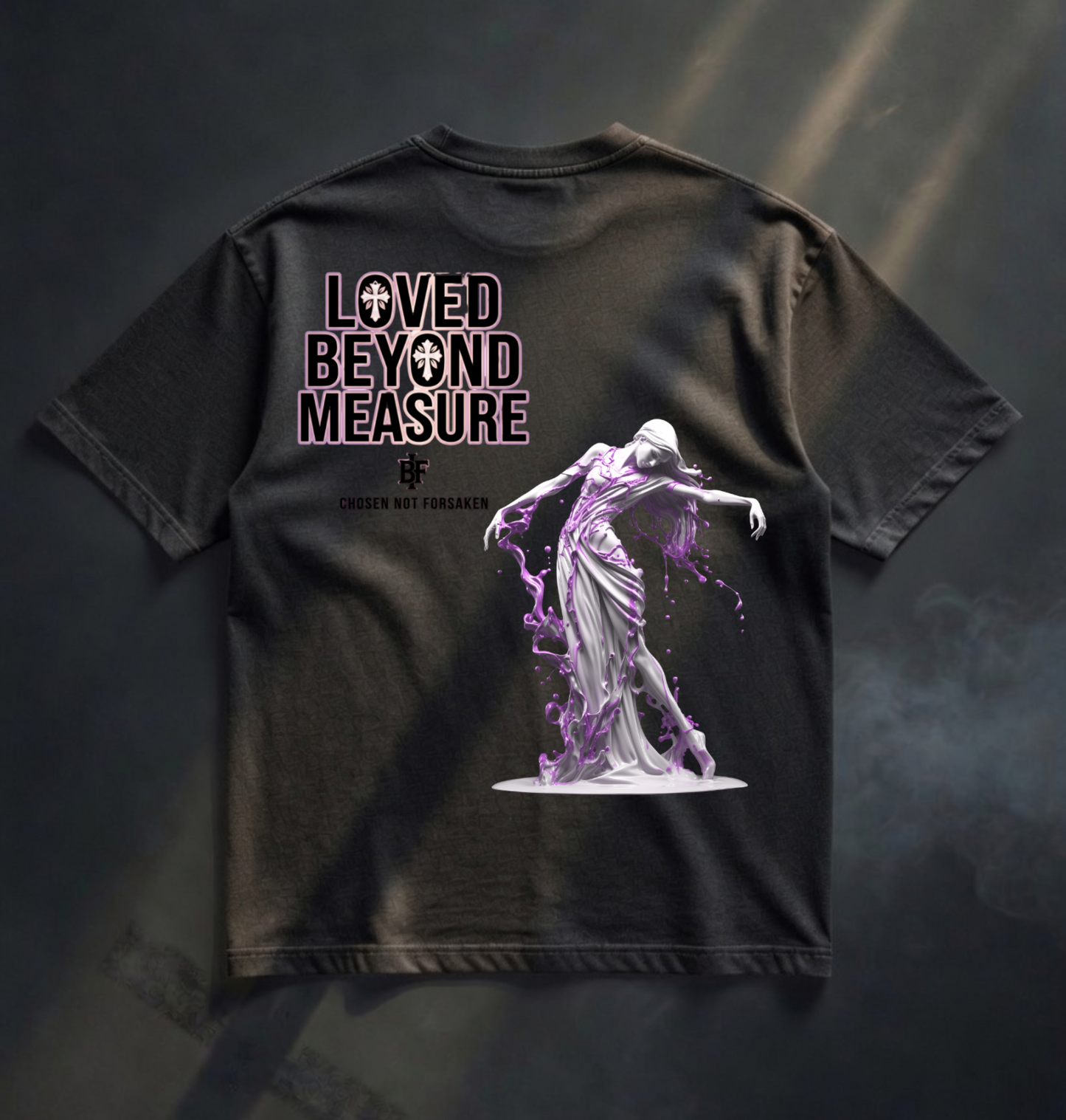 LOVED BEYOND MEASURE Übergroßes Shirt „Übergroß“ – Kollektion für junge Christen